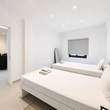 Spacious 2 Bdr Near Universities * Nikozja